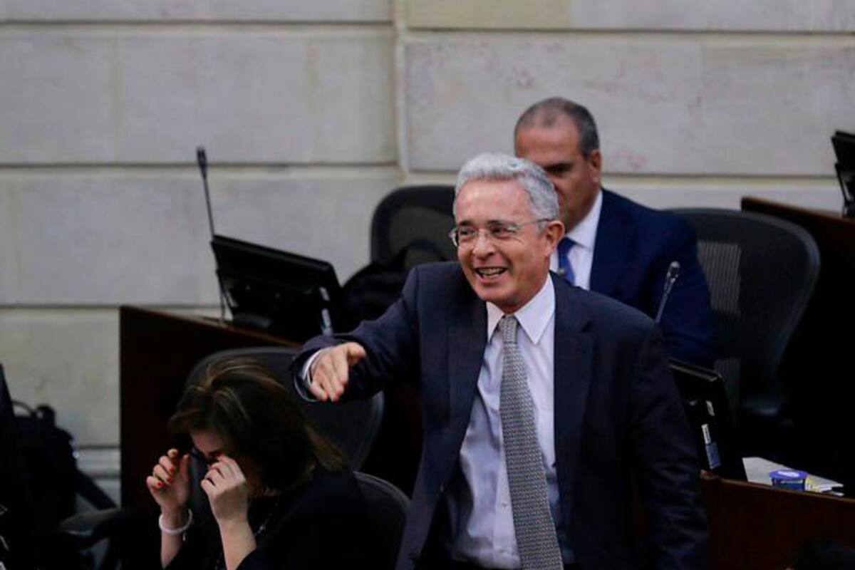 Propuesta de Uribe para votar solo dos objeciones a la JEP no lograría apoyo