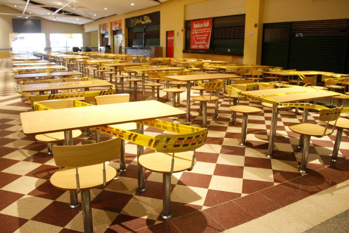 Zona de comidas, Paseo de La Castellana.//Foto: Luis Eduardo Herrán - El Universal.