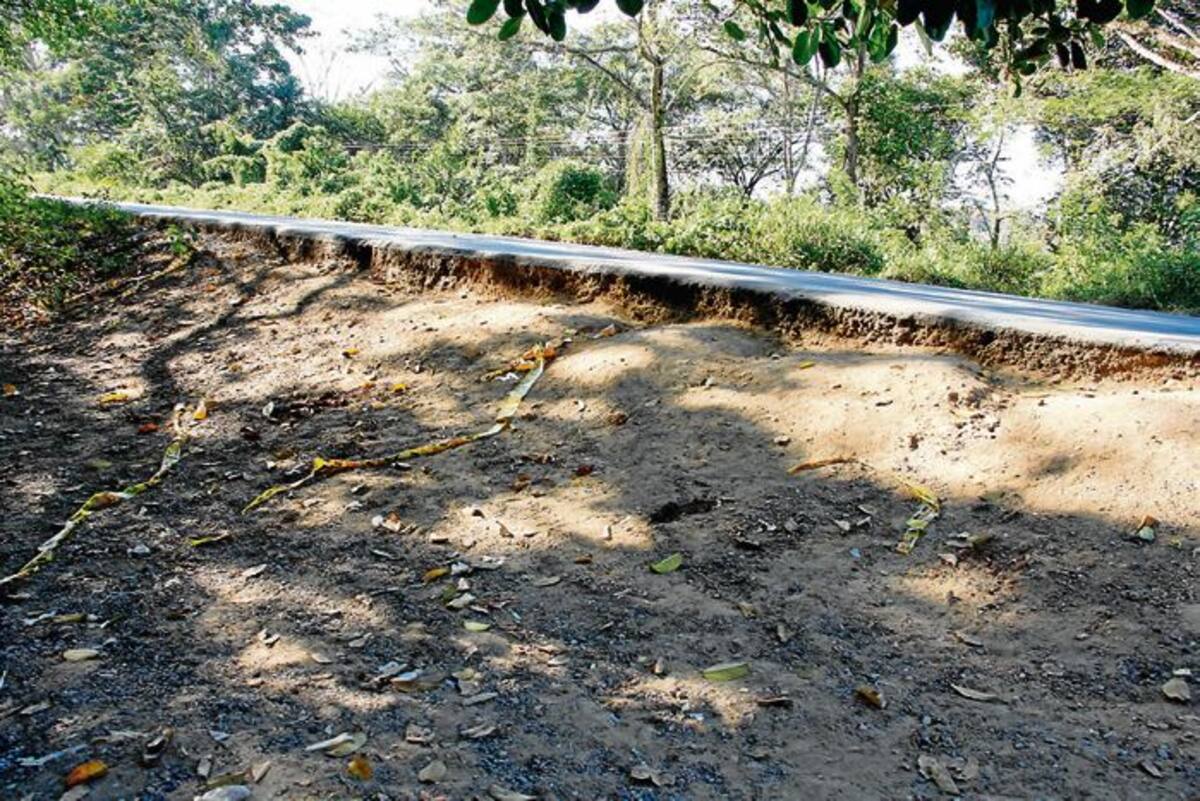 El ataque contra el grupo de hombres ocurrió en la vereda El Pital, en la vía a Zipacoa, entre Villanueva y Santa Rosa de Lima.