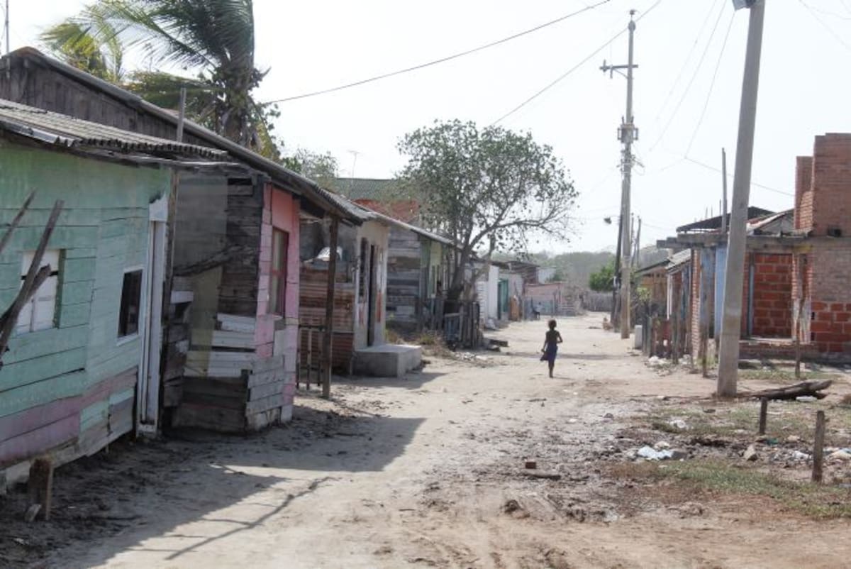 Los habitantes de Villa Gloria no creen ser invasores, pues dicen estar en sus tierras, tampoco dejarán el terreno ya que están seguros que en este construirán edificios u hoteles de lujo. Kailline Giraldo