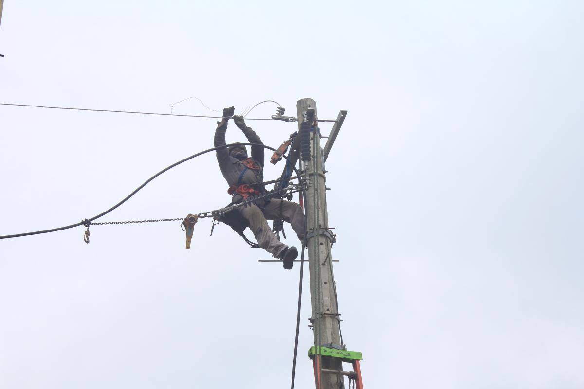 ¿Otra vez? Por 14va ocasión se robaron los cables y los pueblos quedaron sin luz