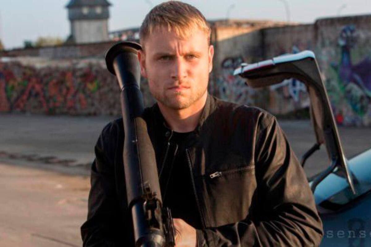 Actor de Sense8 se une a elenco de cuarta entrega de Matrix