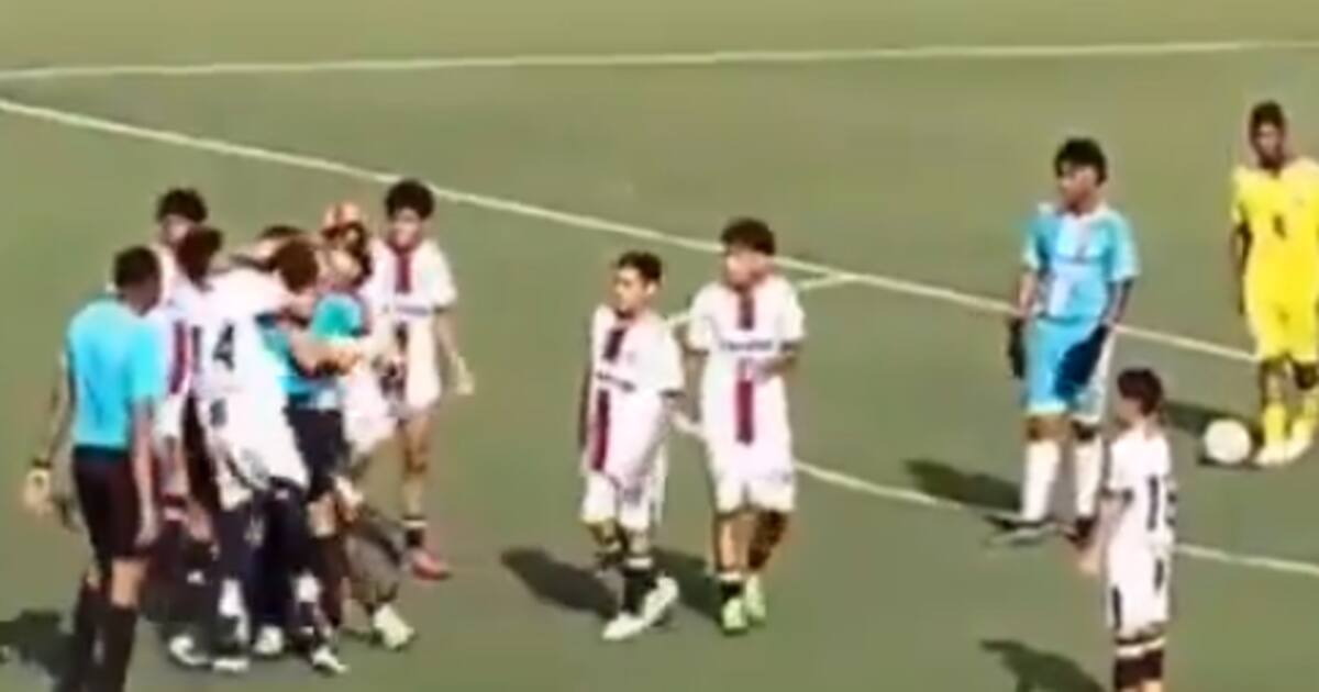 Video: Referee and Father Star in Embarrassing Episode in U-15 Tournament