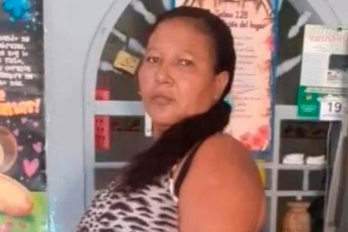 Matan a mujer de 72 años y a su hija: dos de sus hermanos están heridos