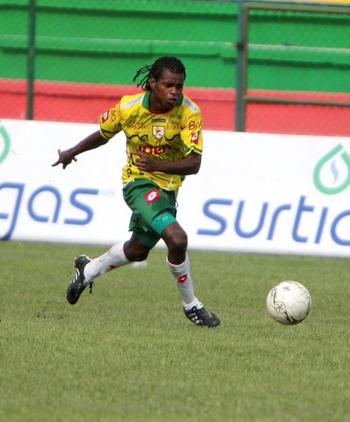 Edinson Palomino, atacante del Real Cartagena. JULIO CASTAÑO/EL UNIVERSAL
