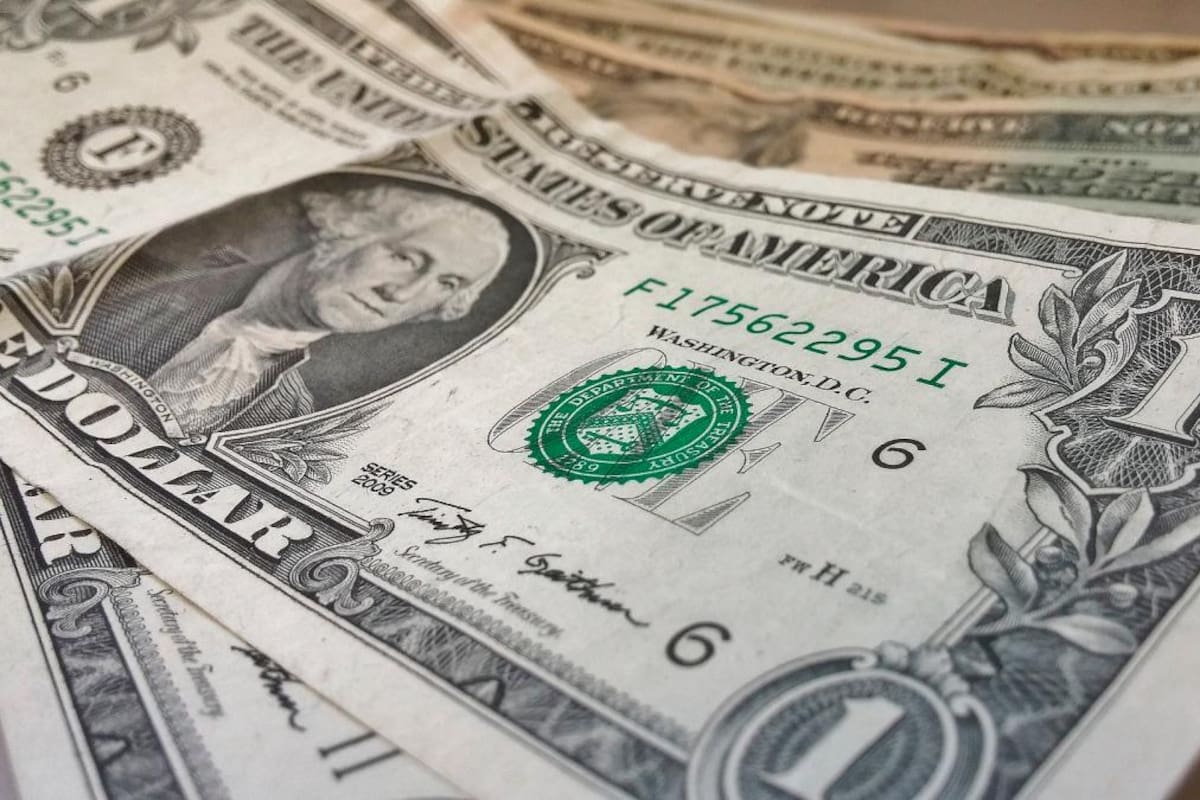 Así abrió el dólar este miércoles: la divisa inició el día en alza