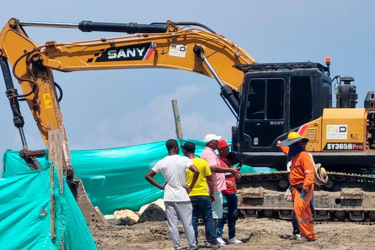 Personería se reunió con actores de playa que paralizaron obras costeras