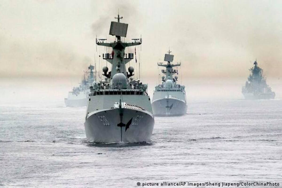 Rusia anuncia ejercicios militares navales con China