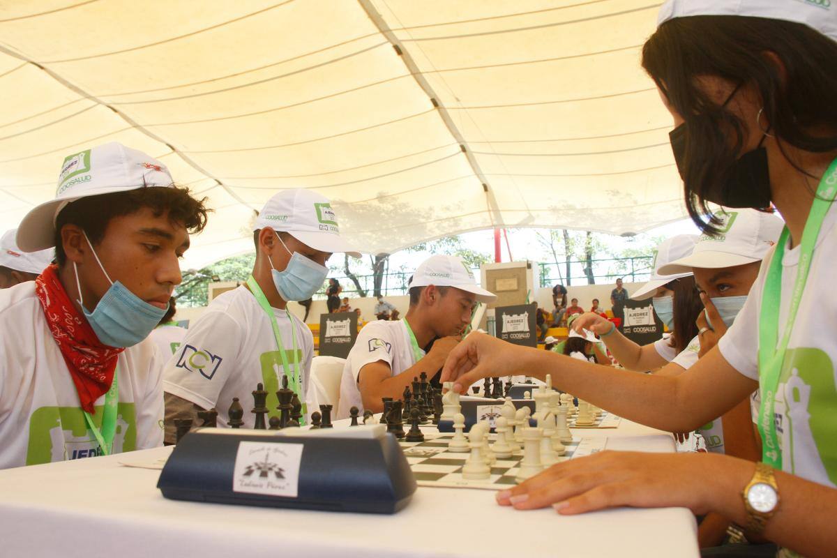 Ajedrez al Parque RCN: El talento brilló en el barrio Arroz Barato