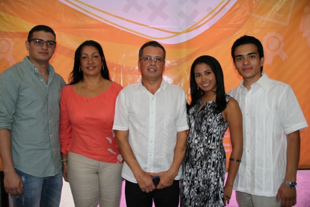 Reinold Enrique Guzmán, Sandra Martínez, Jaime Torrado, Karellys Guzmán Caraballo y Óscar Javier Solarte.