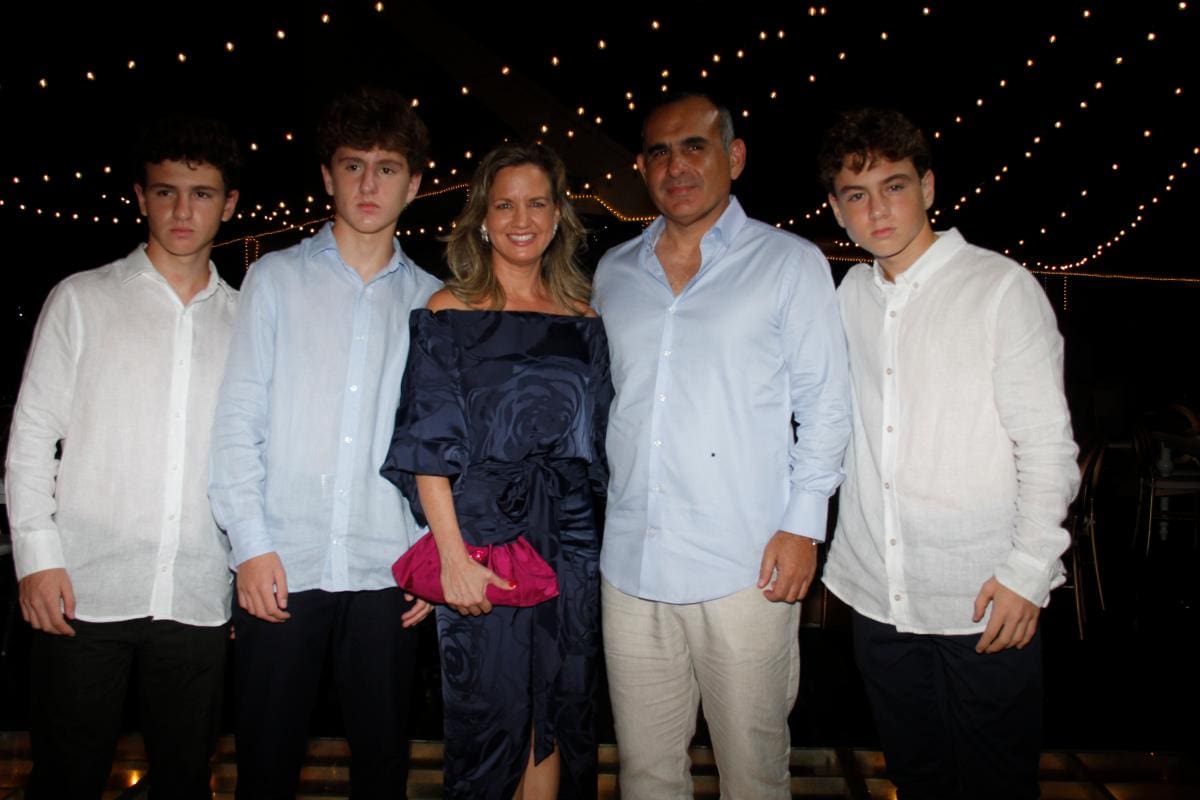 Juan Pablo Vergel Ledesma, Enrique Vergel Ledesma, Liliana Ledesma , Enrique Vergel Salvador y Alejandro Vergel Ledesma.