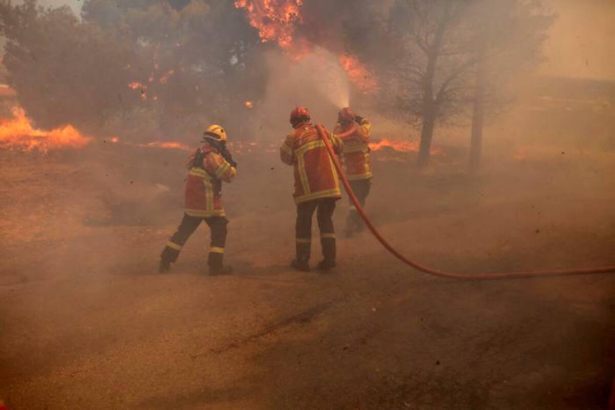 En fotos: Grecia lucha contra el fuego por sexto día consecutivo