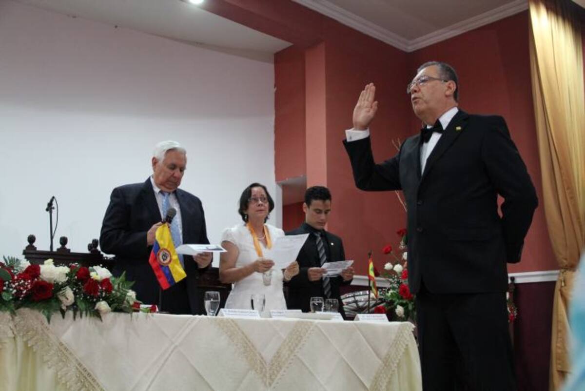El pasado 5 de junio se posesionó el actual rector de la Universidad de Cartagena, Edgar Parra Chacón. Archivo