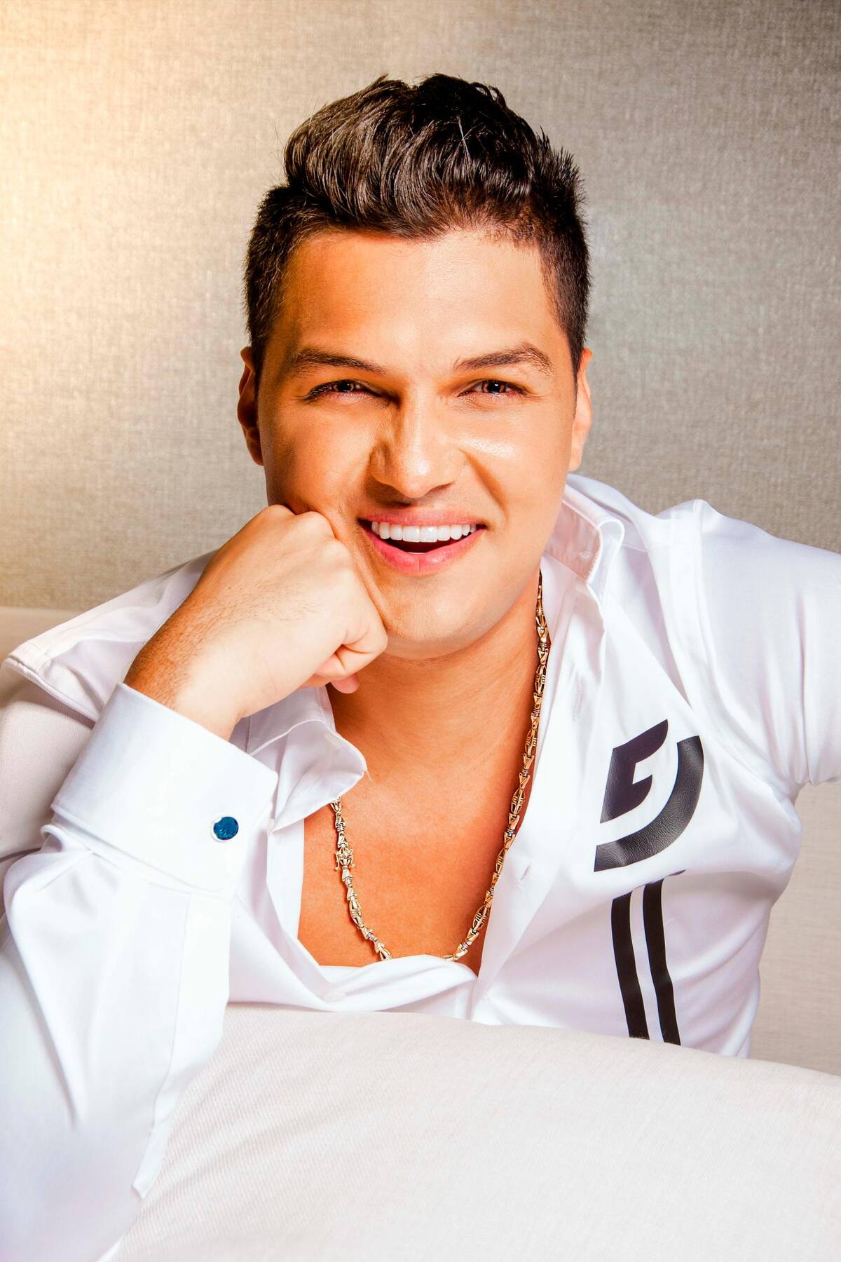 El compromiso de Elder Dayán está en mantener el vallenato neto, se trata de un deber con el folclor.