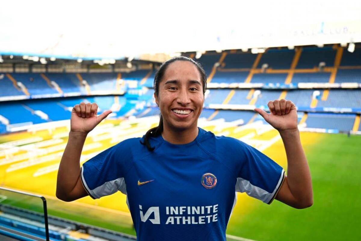 Mayra Ramírez es presentada por el Chelsea: no existe jugadora más cara