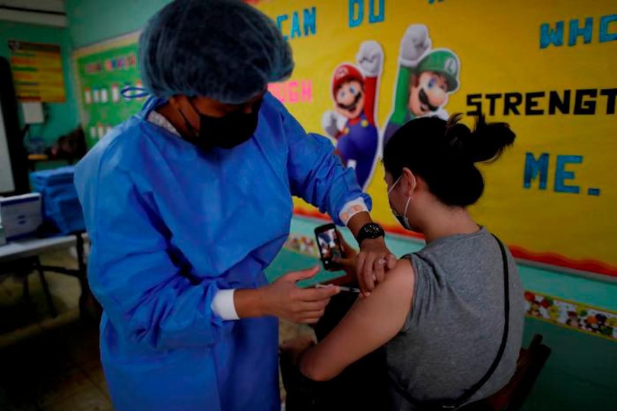 Minsalud anuncia apertura de vacunación para población entre 30 y 34 años