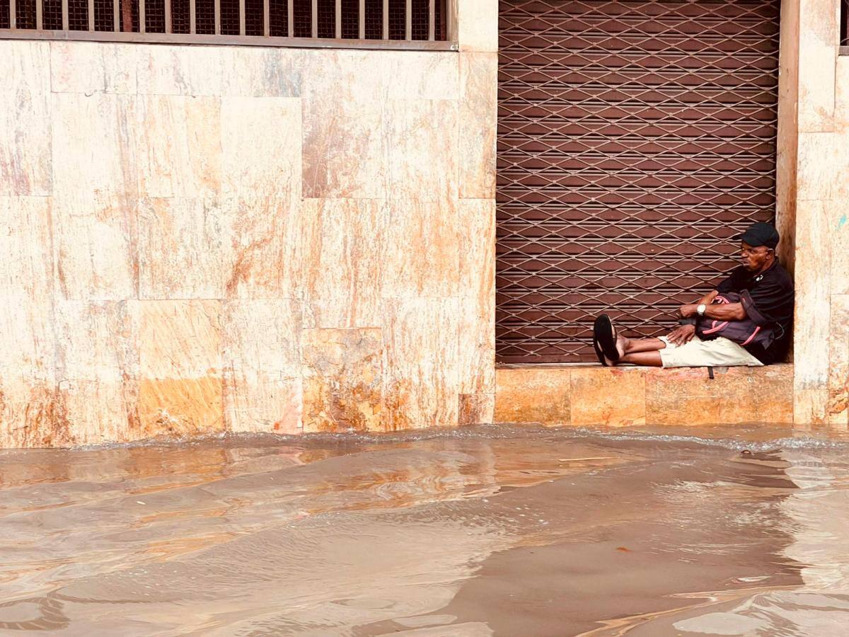 Cerca al centro de convenciones también se generaron inundaciones. // Fo: Nayib Gaviria, El Universal