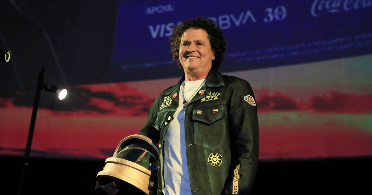 Carlos Vives pone a cantar a la Selección: lanzan cánticos inspirados en sus éxitos