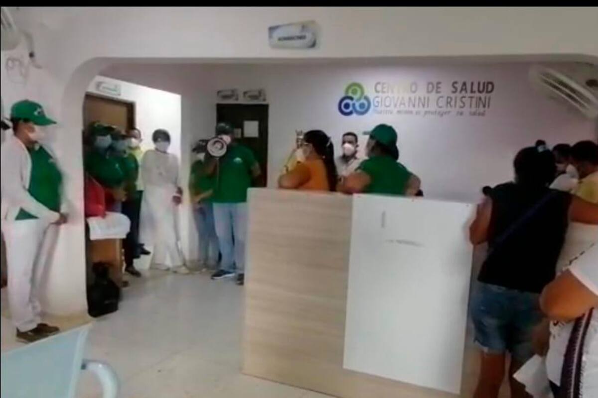 Trabajadores de la salud protestaron en El Carmen