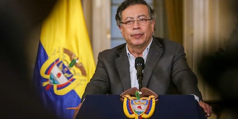 Petro afirma que Colombia seguirá apoyando a Ecuador en materia energética