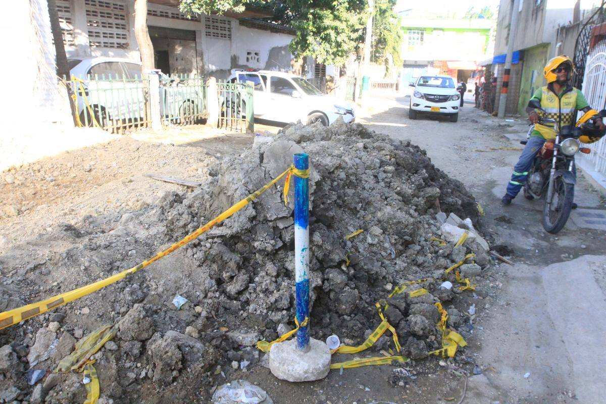 En Zaragocilla temen pasar la Navidad con las calles rotas