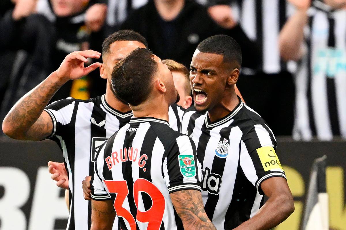 Newcastle sorprende al Manchester City en la Copa de la Liga