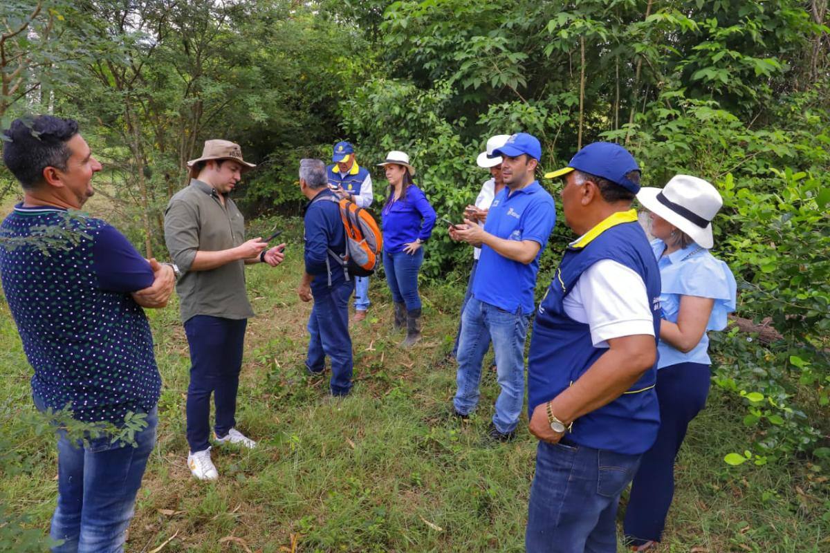 Buscan terrenos para reubicar a damnificados por invierno en Atlántico
