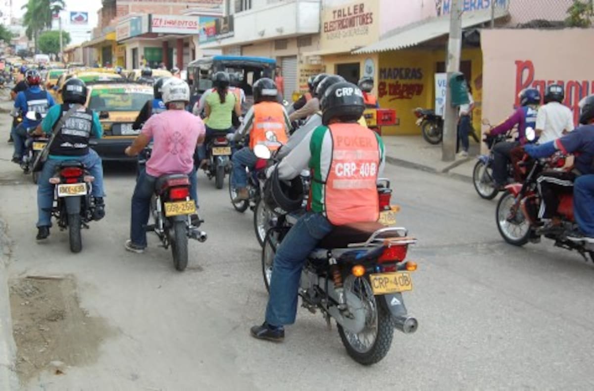 La Administración Municipal ajustó la normatividad vigente en cuanto a la restricción de circulación de motos.