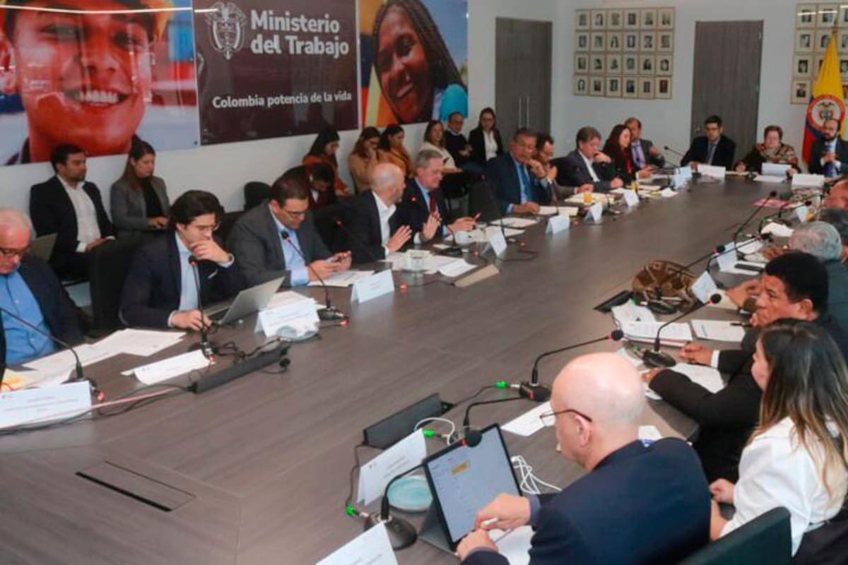 Las cifras del DANE de las que depende el aumento del salario mínimo