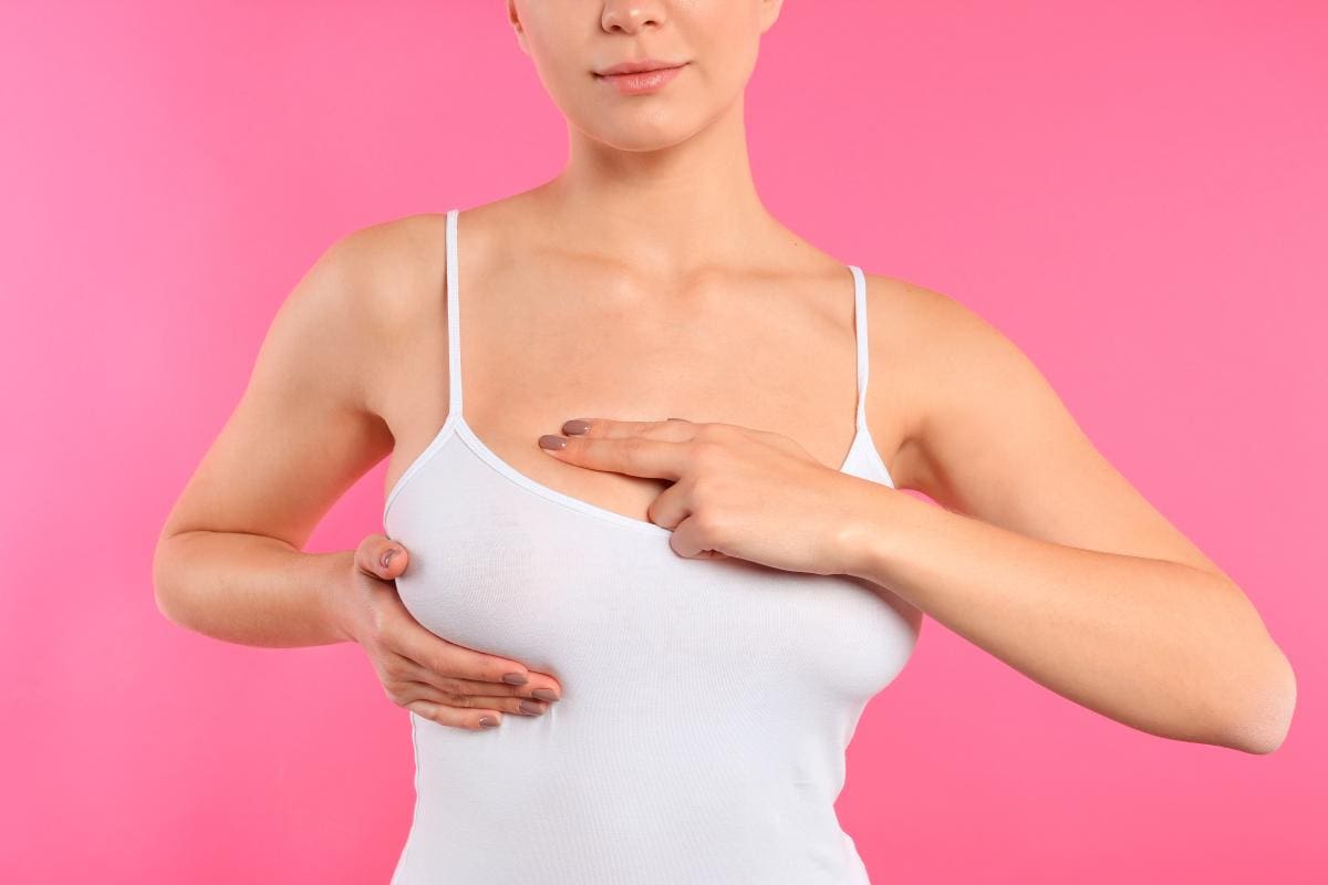 Tócate los senos: cuatro pasos para lograr un autoexamen eficiente