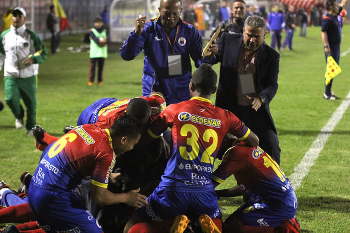 Deportivo Pasto celebra la victoria. COLPRENSA