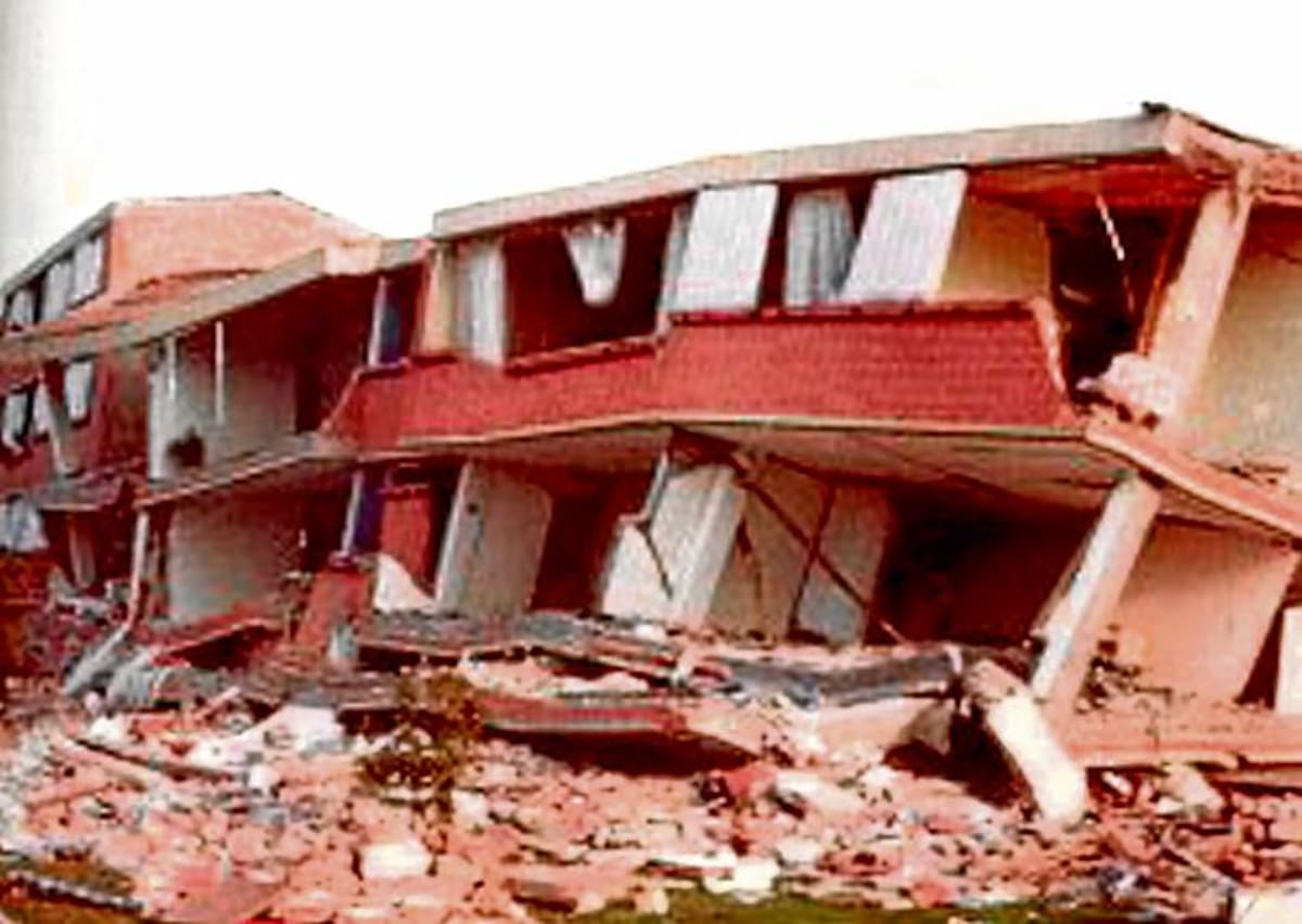 Hace 30 años, el jueves 31 de marzo de 1983, la capital del Cauca fue destruida en 18 segundos por un terremoto de 5.5 grados en la escala de Ritcher.
