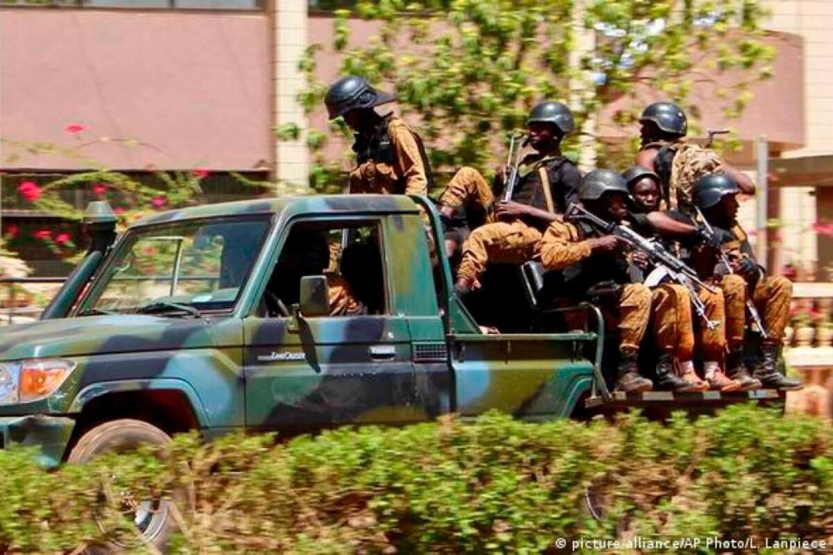 Un ataque atribuido a yihadistas deja 41 muertos en Burkina Faso