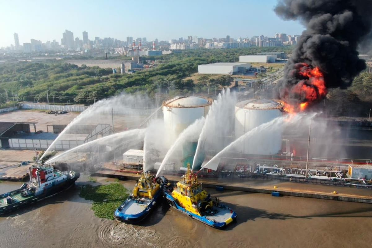 Reanudan zarpes por canal de acceso al puerto de Barranquilla