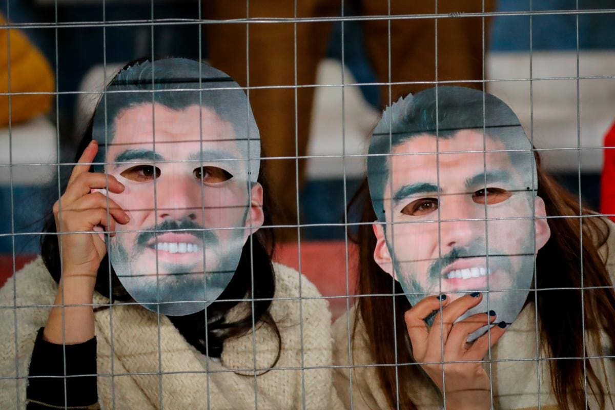 El delantero Luis Suárez jugará en su país