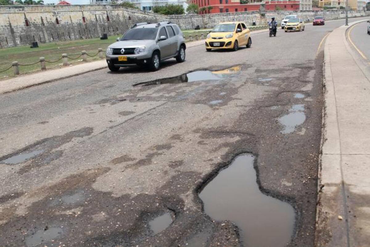Por segunda vez, aplazan adjudicación de obras para arreglar la malla vial
