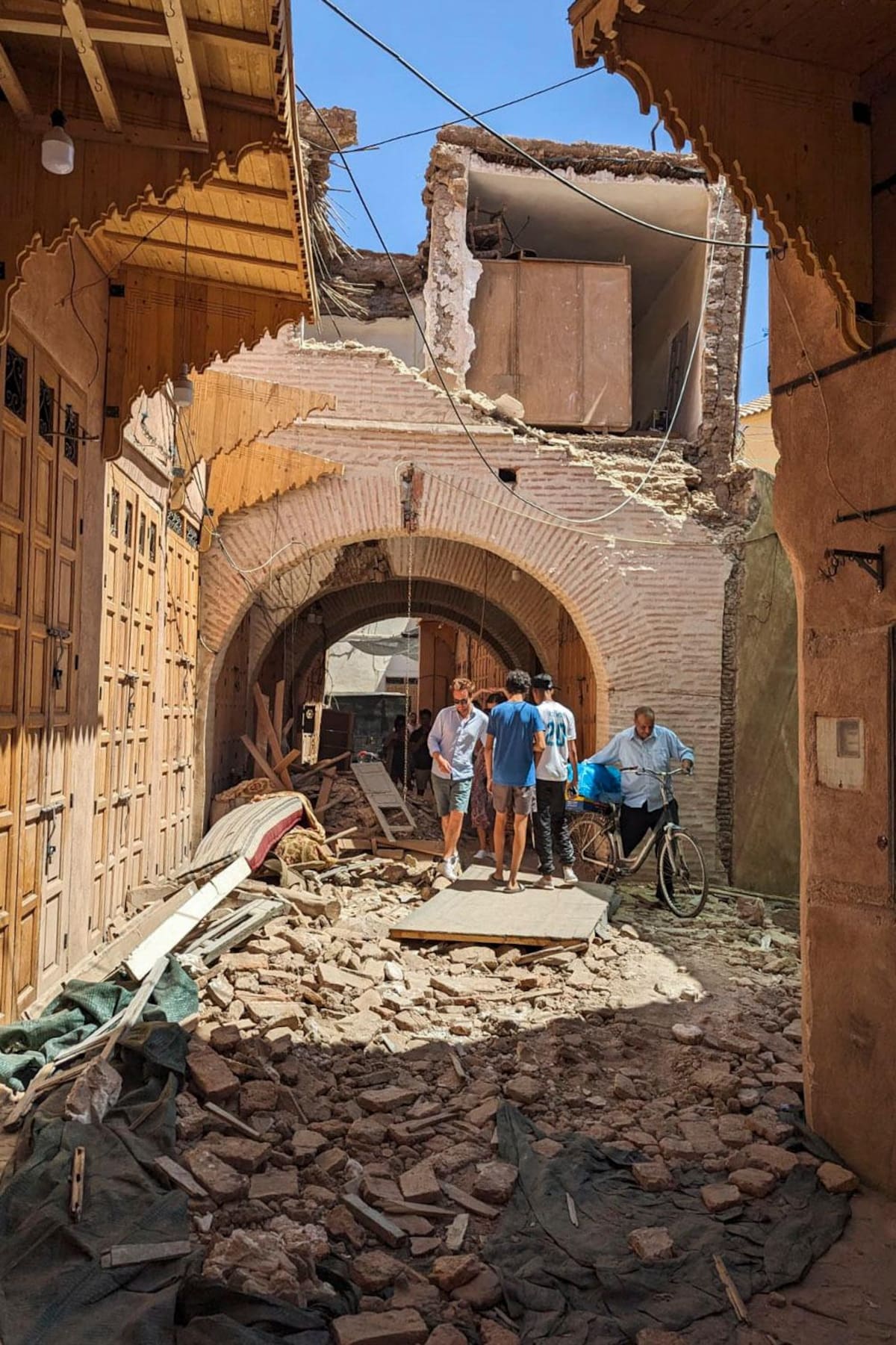 Destrozos provocados por el terremoto de magnitud 7 este sábado en Marrakech (Marruecos). EFE/ Javier Picazo