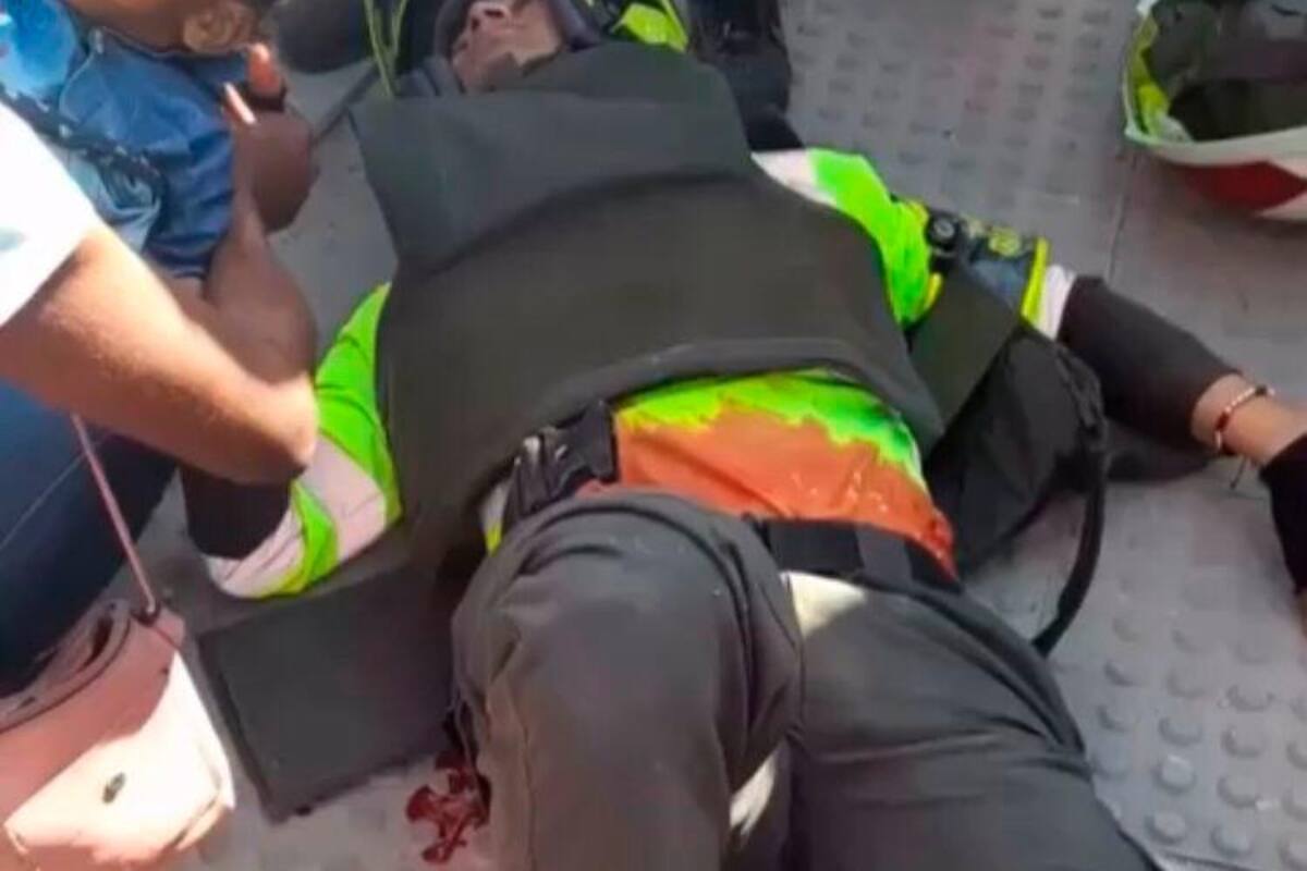 Video: fuerte choque entre dos motos en el carril de Transcaribe