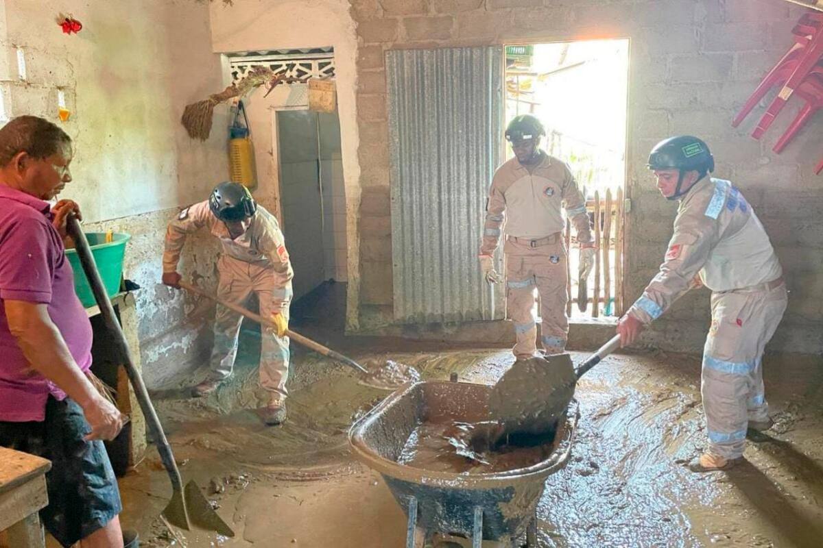 Armada Nacional atendió inundaciones por lluvias en San Cayetano