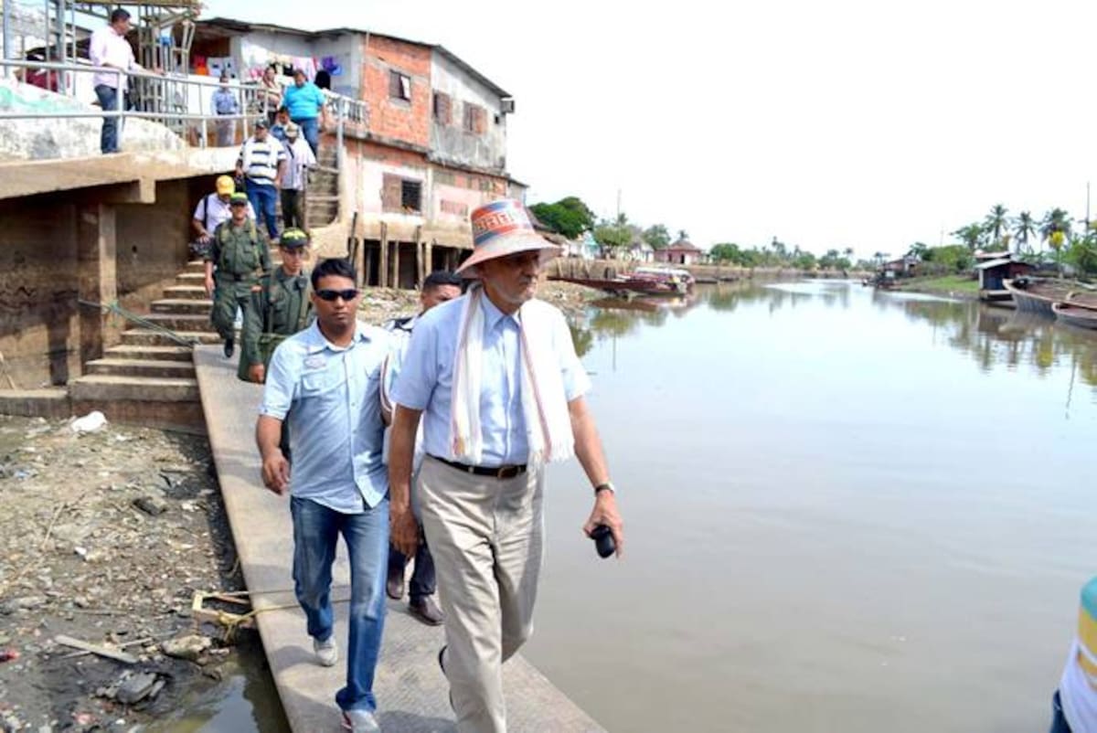 El gobernador de Sucre, Julio Guerra Tulena, presidirá hoy los actos de celebración del aniversario de Sucre.