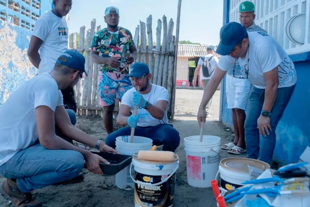 Sacyr y gremios de Bolívar lideran jornada de voluntariado en el Dique