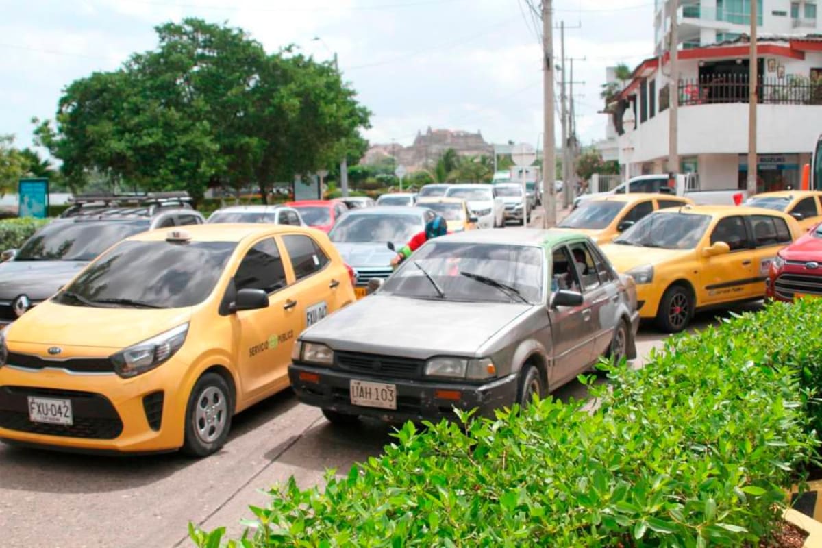 “Más de 7 taxis se negaron a llevarme de Bocagrande a Manga por trancones”