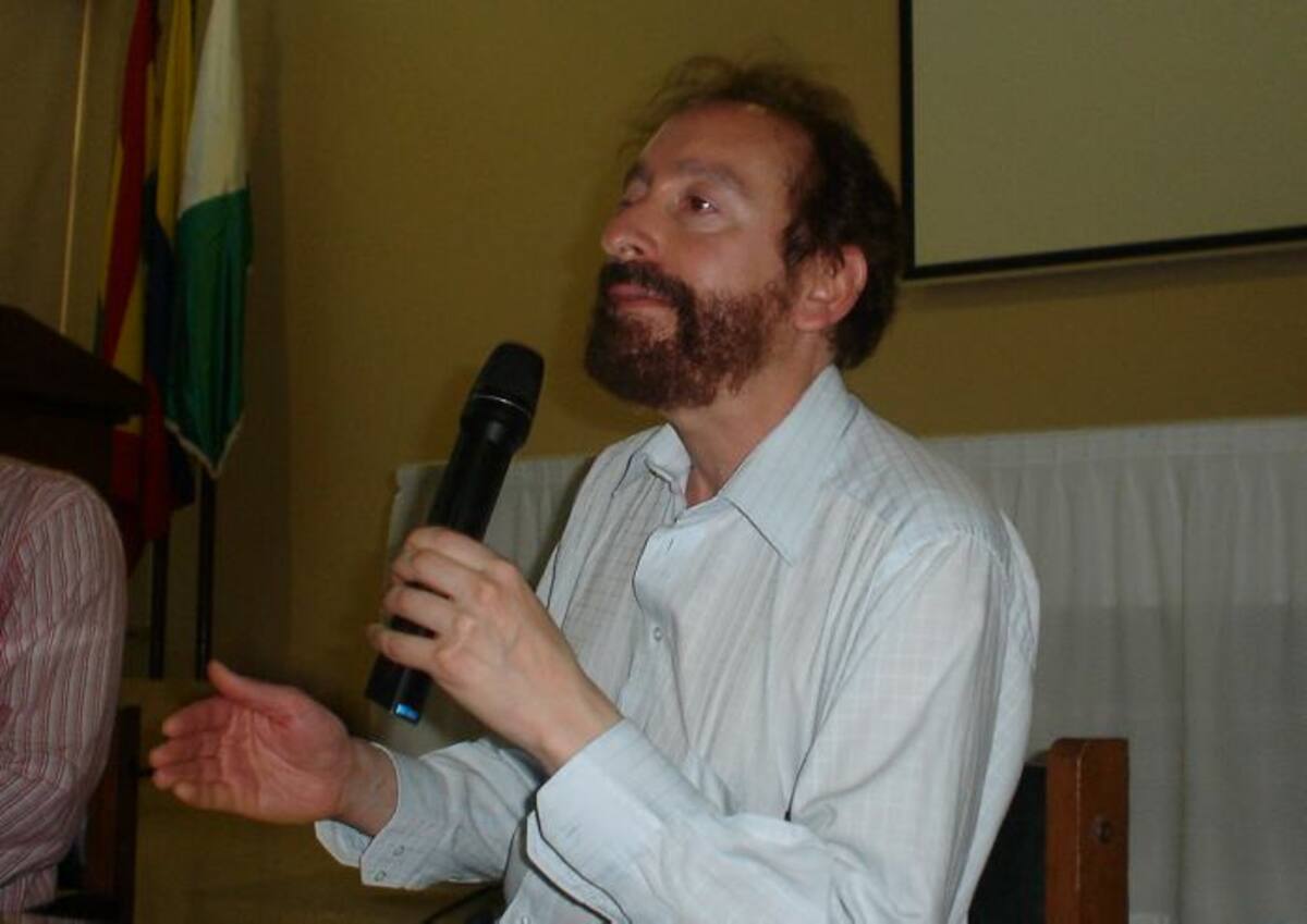 El gran poeta colombiano Gonzalo Márquez Cristo, nos lega una alta y bella heredad poética. Zenia Valdelamar-El Universal