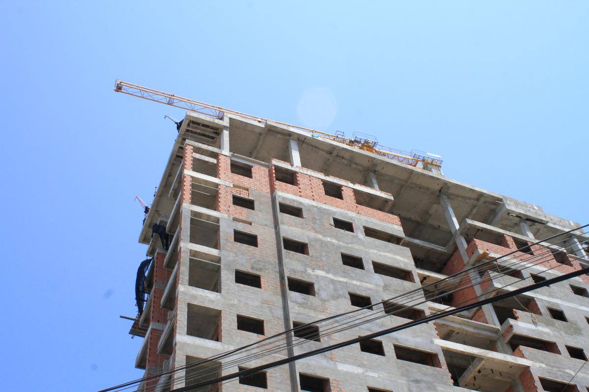 Así será el control de la Alcaldía para empleados de la construcción y manufactura