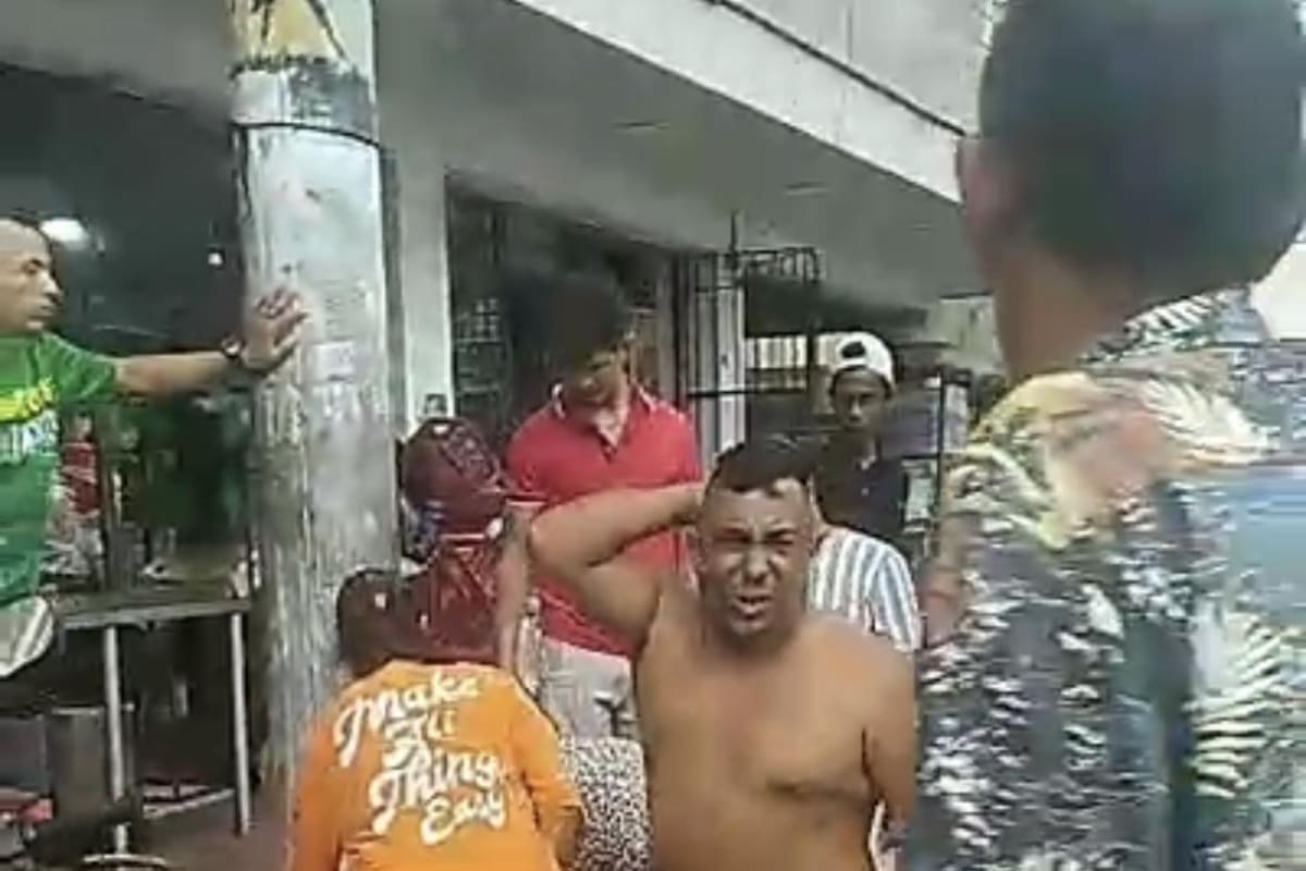 Sicarios en moto acribillan a joven de 19 años en plena calle