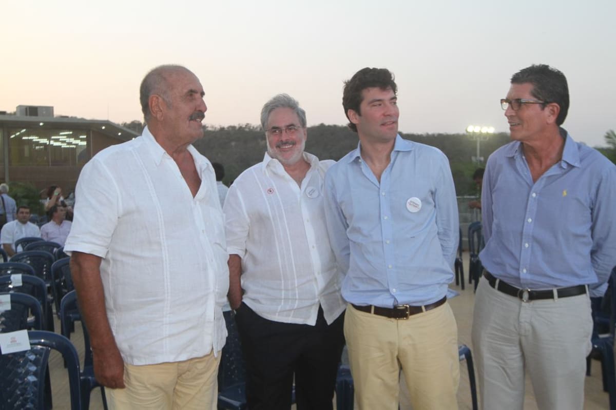 Salvo Basile, Pablo Gabriel Obregón, Alejandro Santodomingo y Antonio Celia.