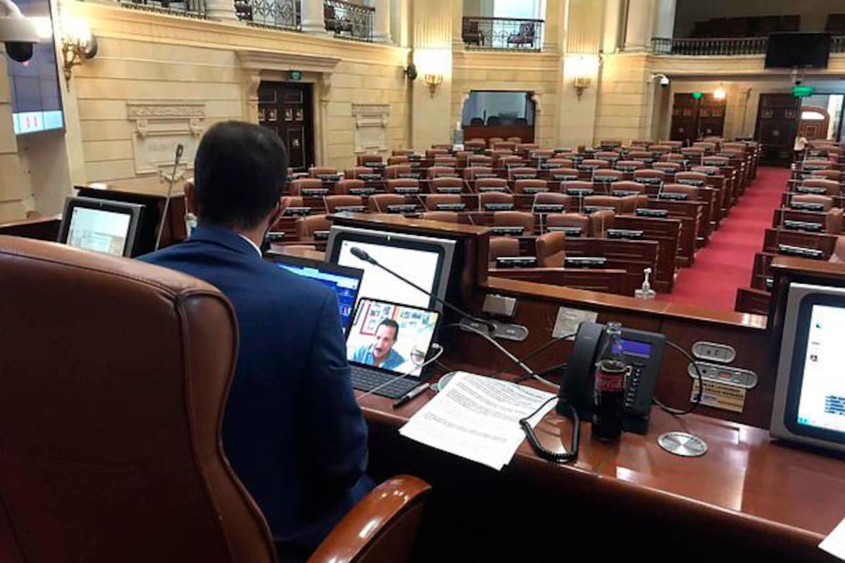 Tras nueva emergencia económica, urgen sesiones presenciales del Congreso