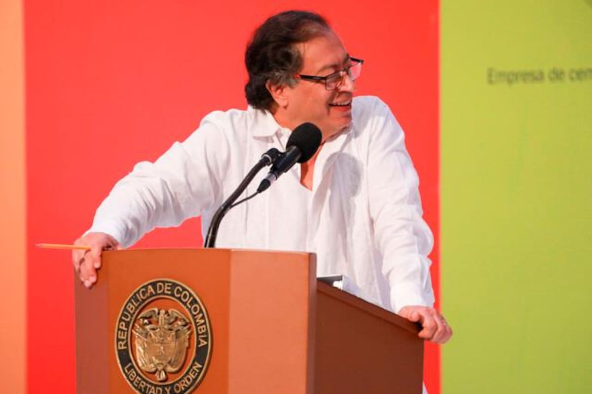 Presidente Petro destacó la caída del desempleo en Colombia