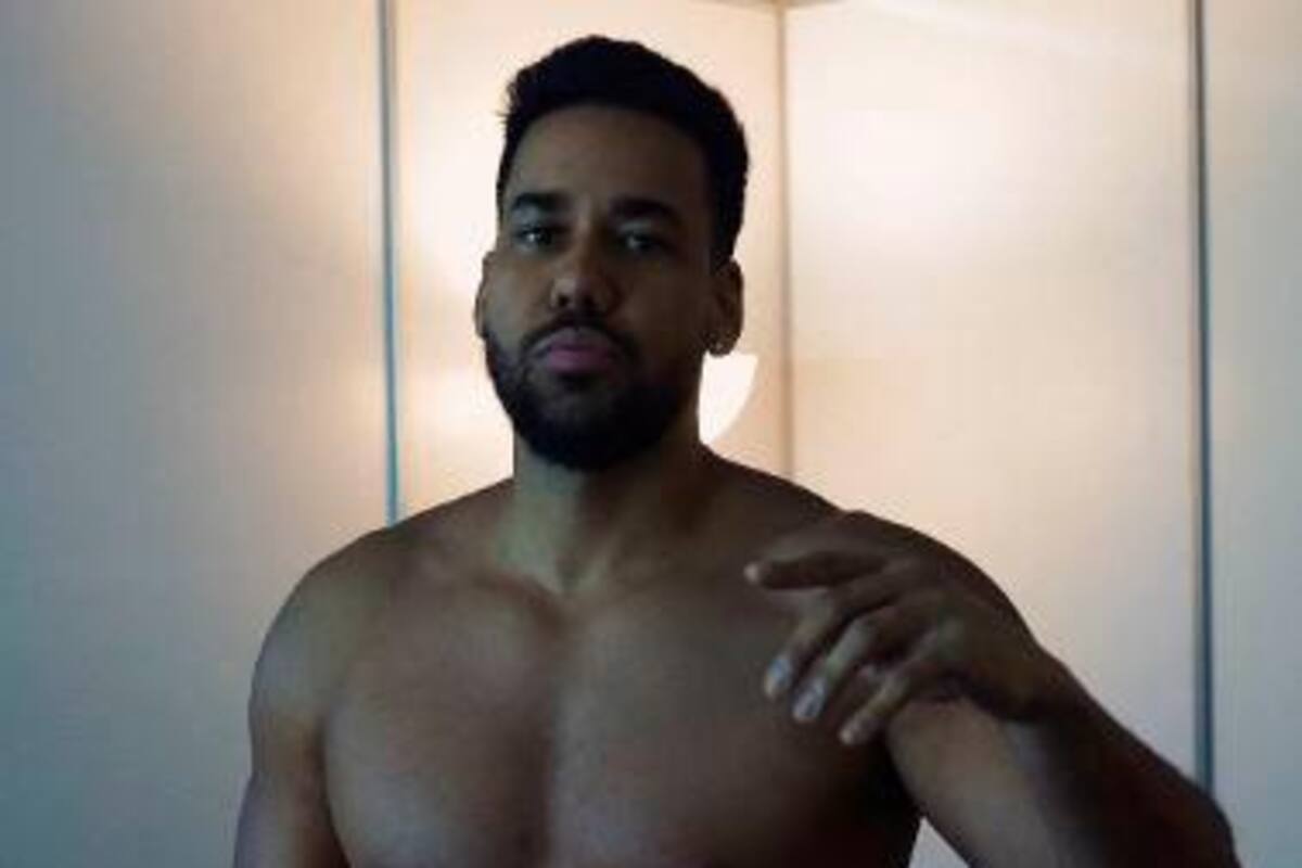 ¿Romeo Santos sufrió un paro cardíaco? El cantante apareció y habló