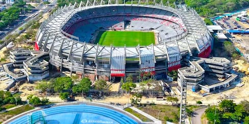Así está quedando la nueva fachada del Estadio Metropolitano Roberto Meléndez
